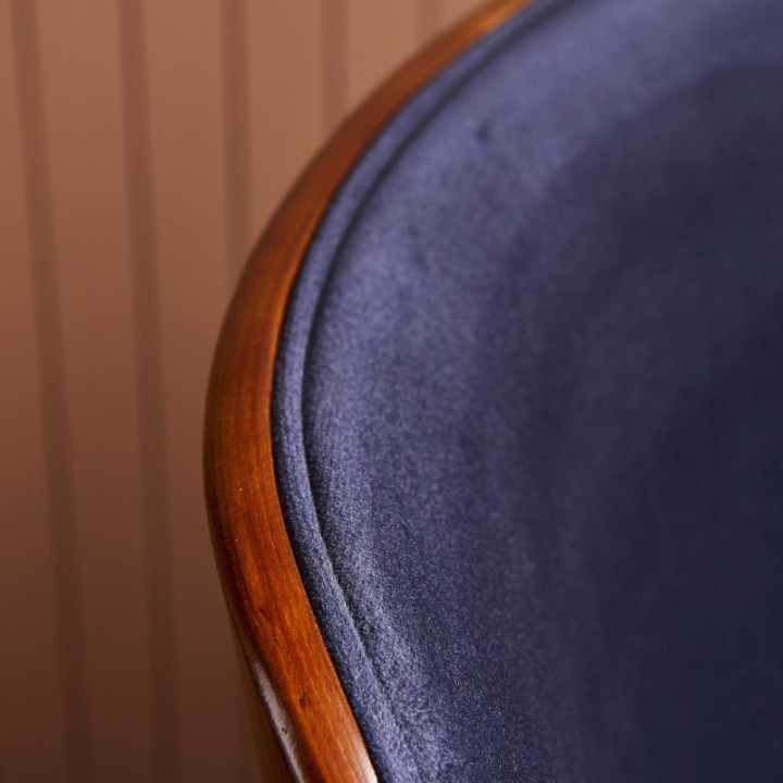 Chaise Mannix velours bleu FR