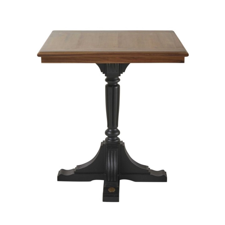 Table Montmartre.
